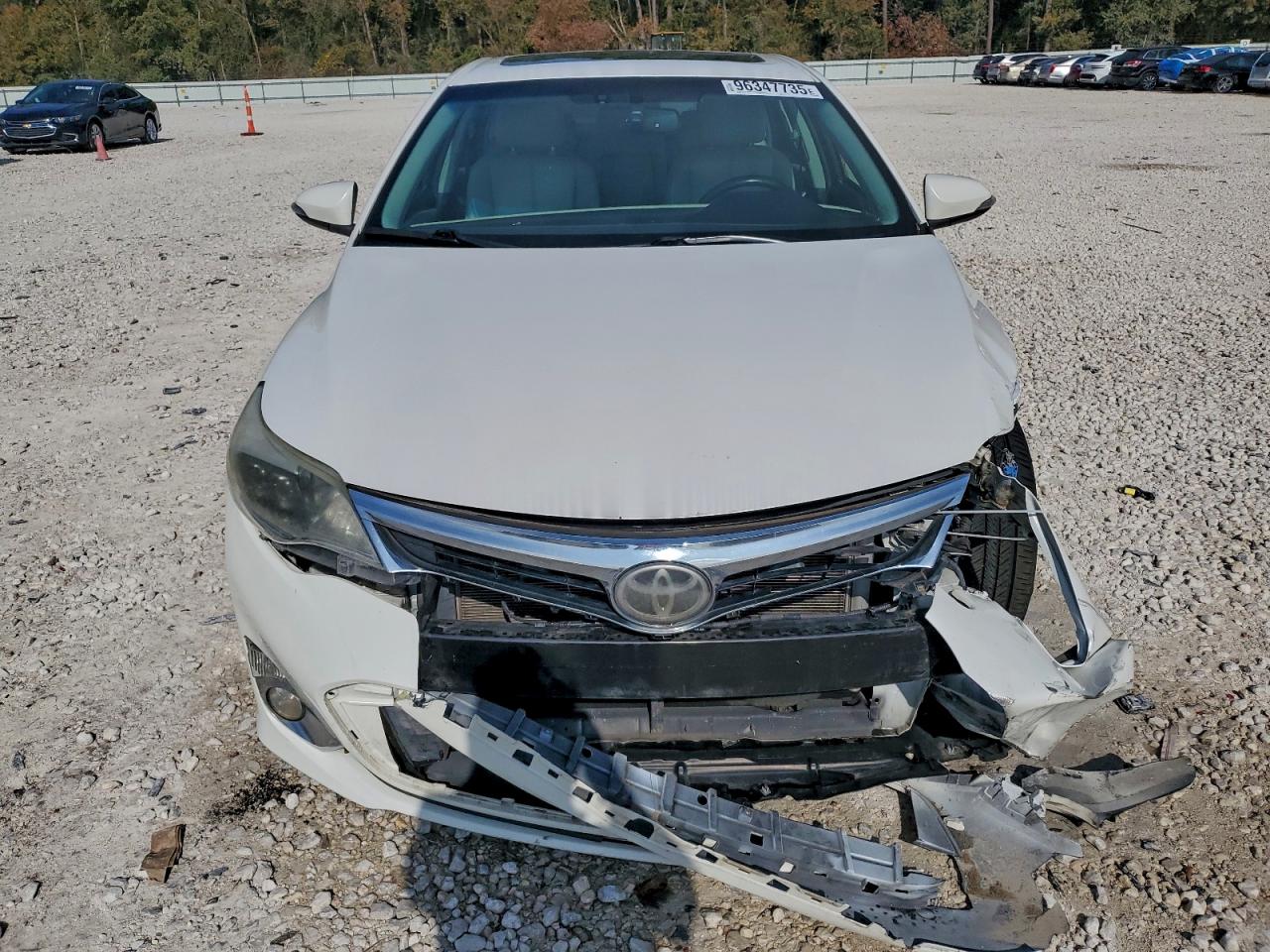 2013 TOYOTA AVALON BASE photo 5