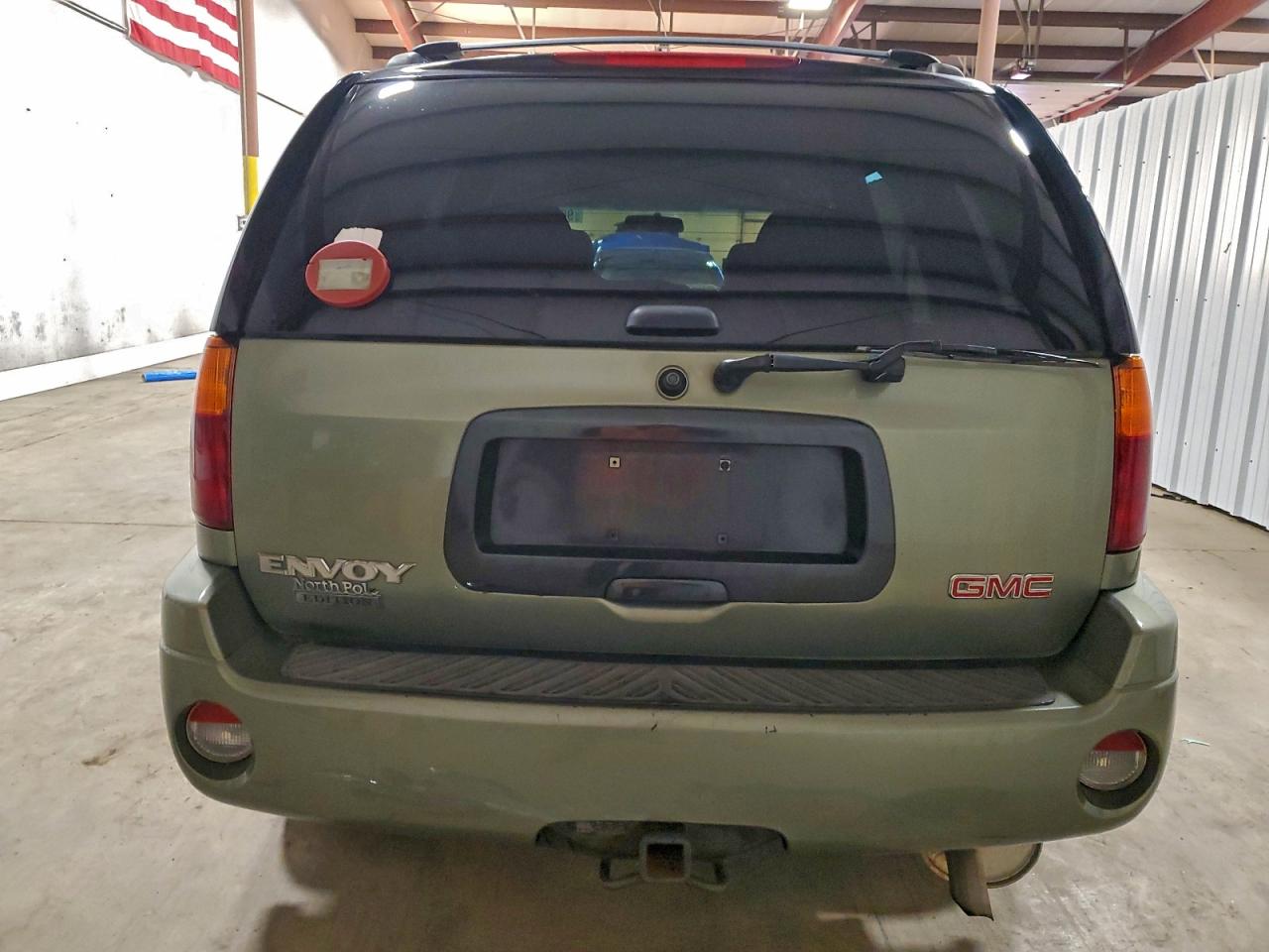 2004 GMC ENVOY photo 11