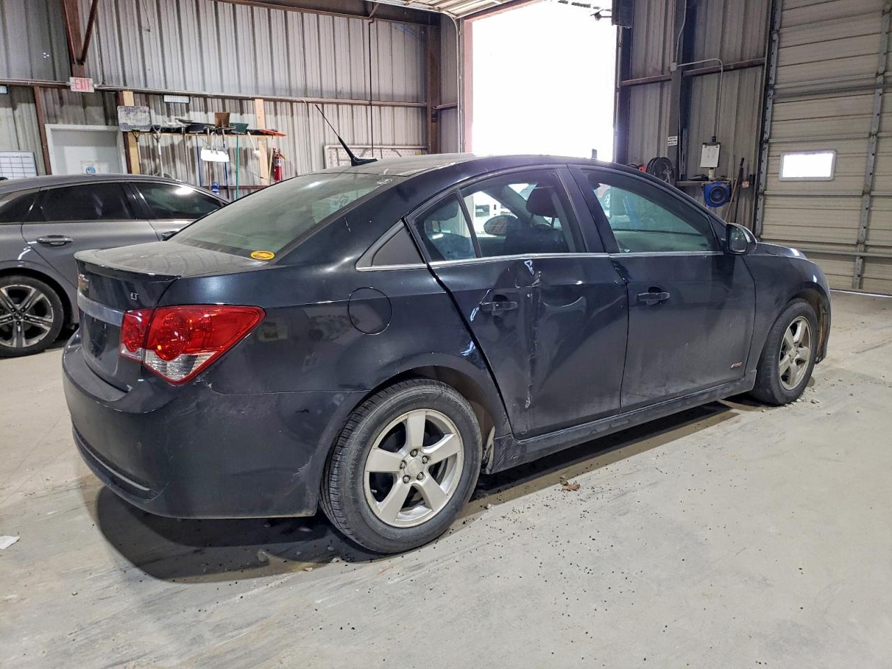 2013 CHEVROLET CRUZE LT photo 3