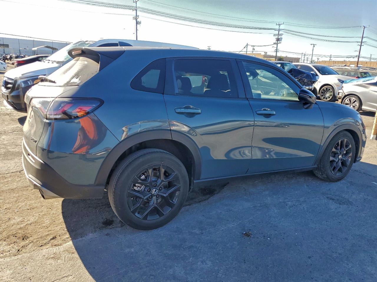 2024 HONDA HR-V SPORT photo 3