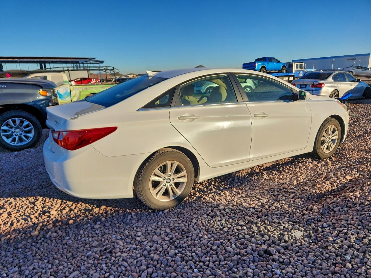 2013 HYUNDAI SONATA GLS photo 3