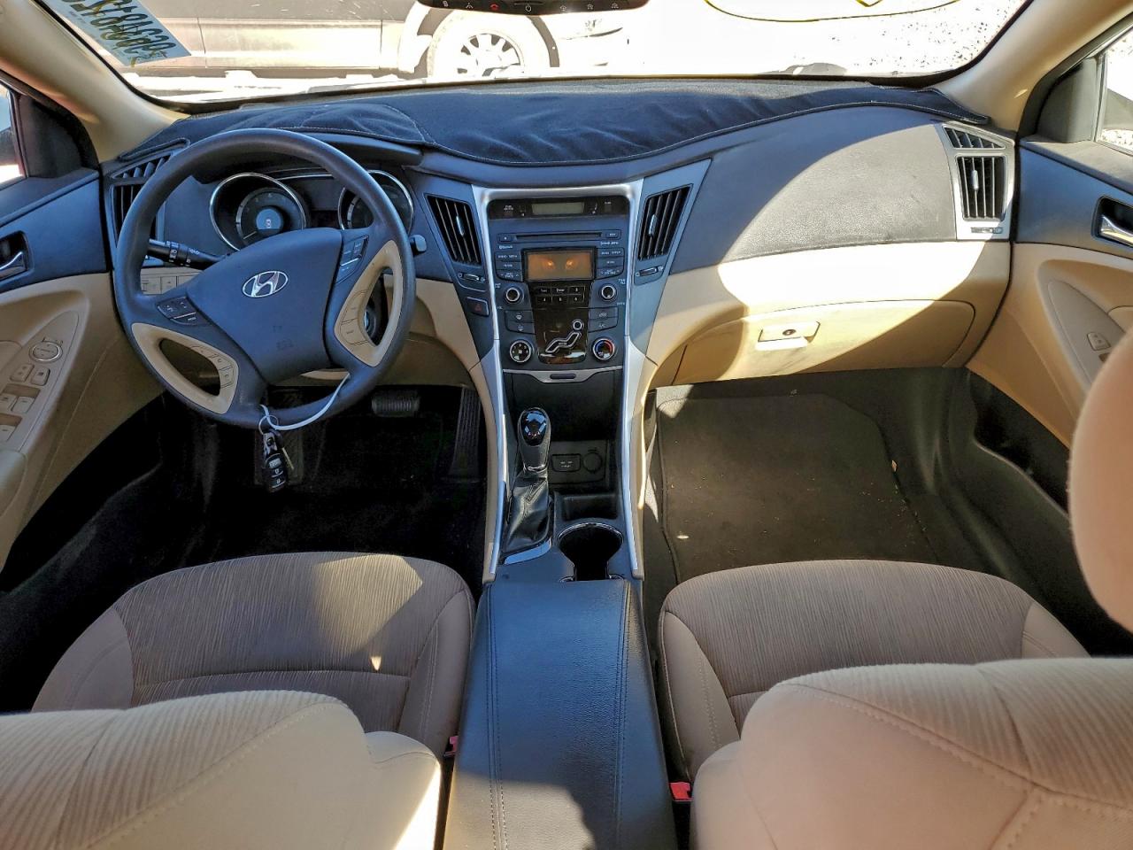 2013 HYUNDAI SONATA GLS photo 8