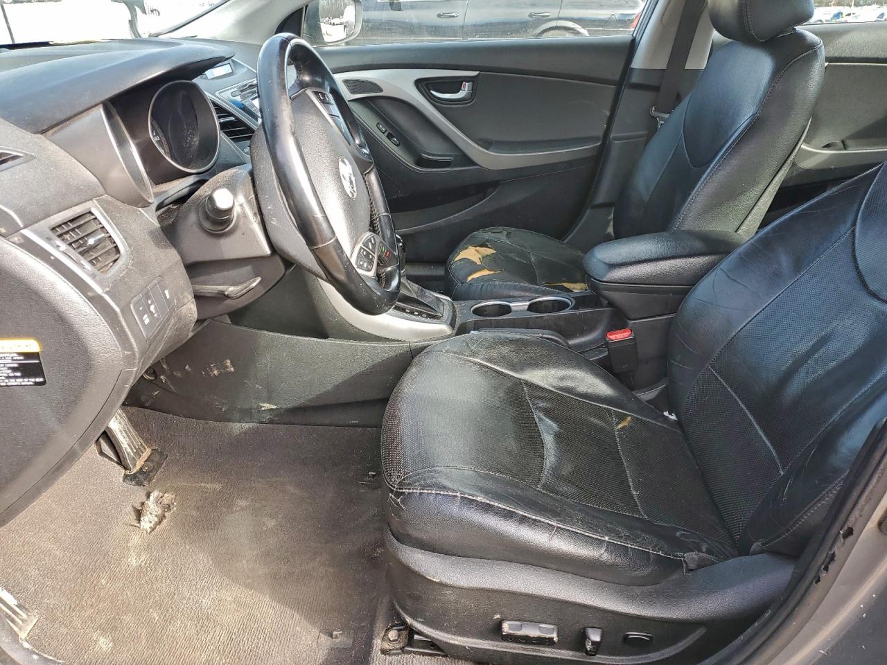 2014 HYUNDAI ELANTRA SE photo 13