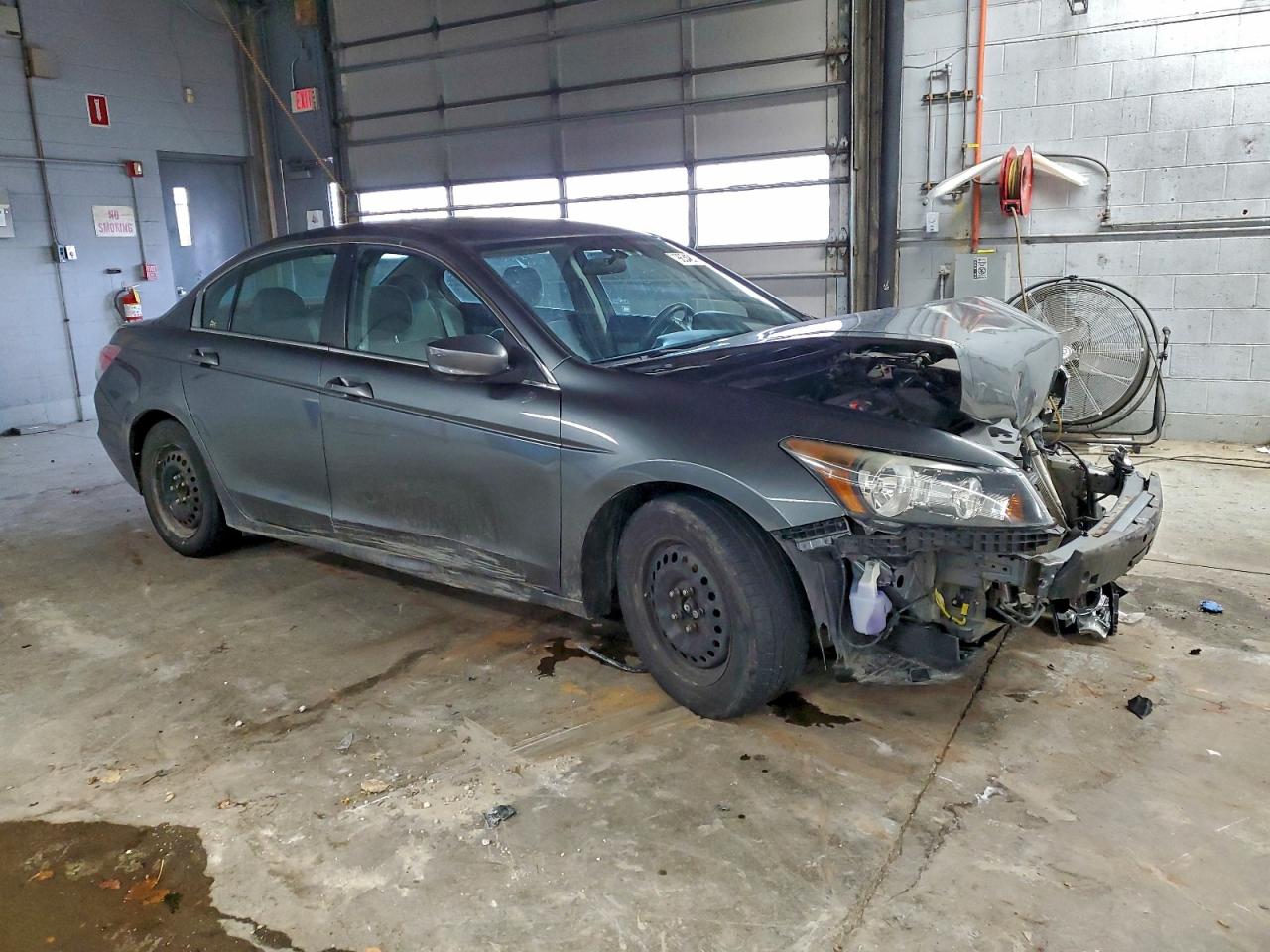 2012 HONDA ACCORD LX photo 4