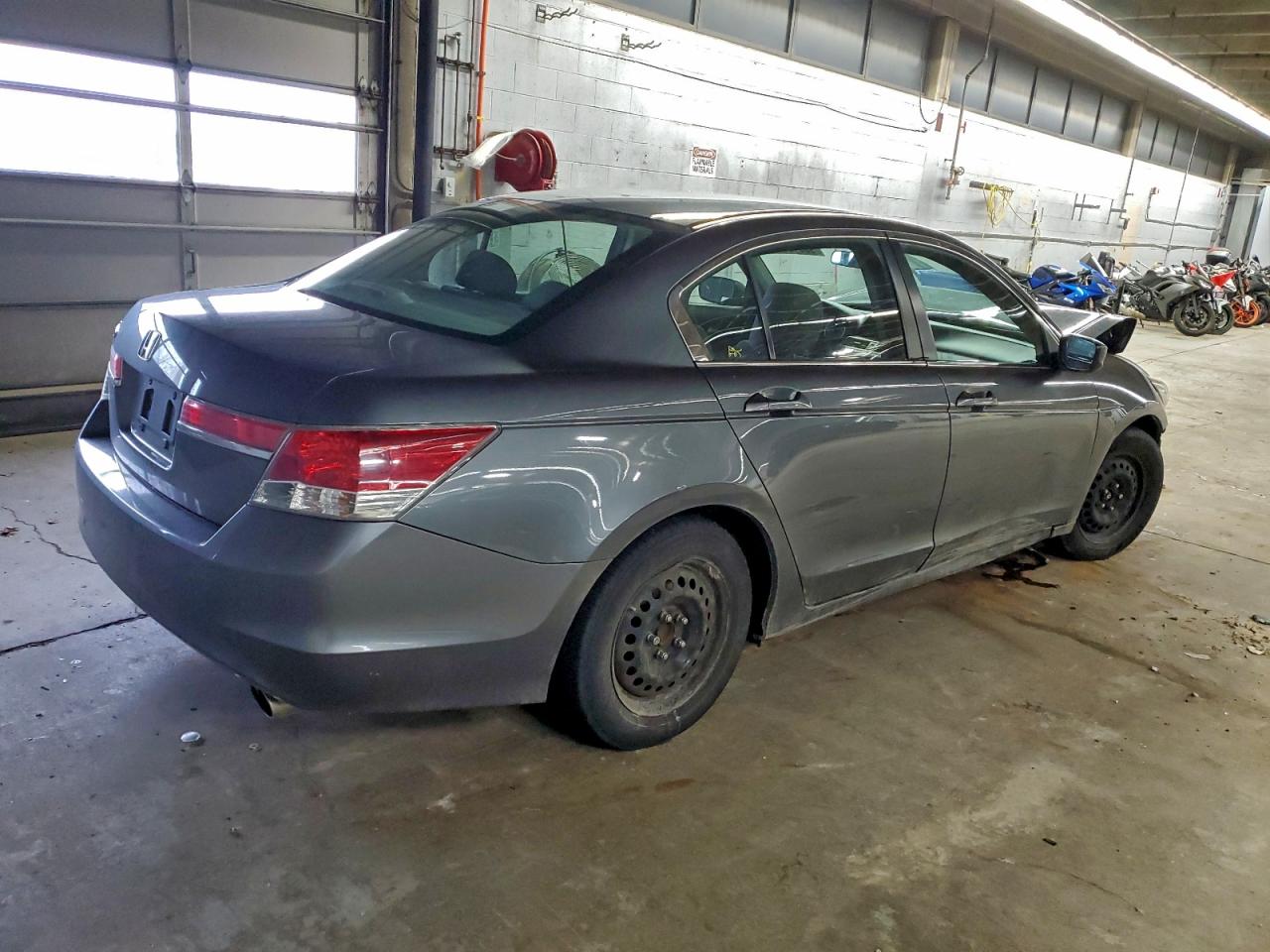 2012 HONDA ACCORD LX photo 3