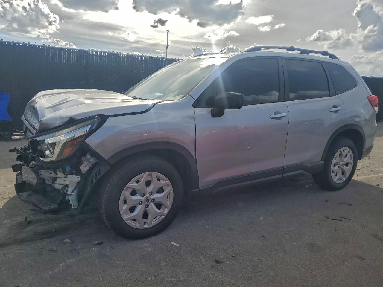 2020 SUBARU FORESTER