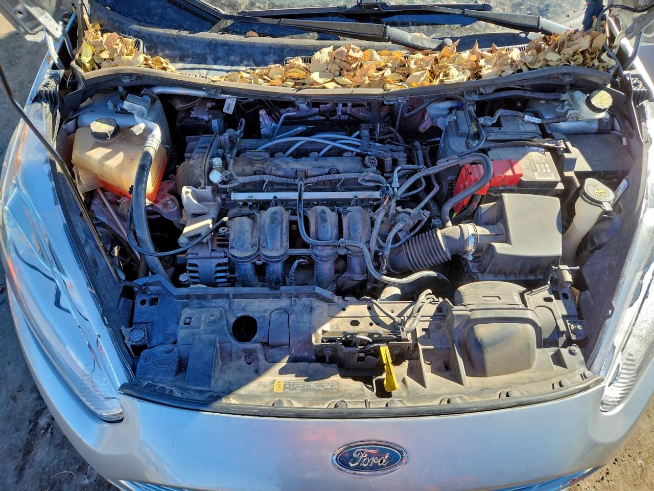 2015 FORD FIESTA SE photo 11