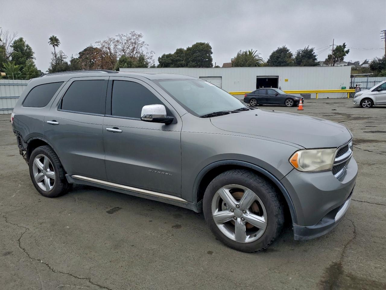 2013 DODGE DURANGO CITADEL photo 4