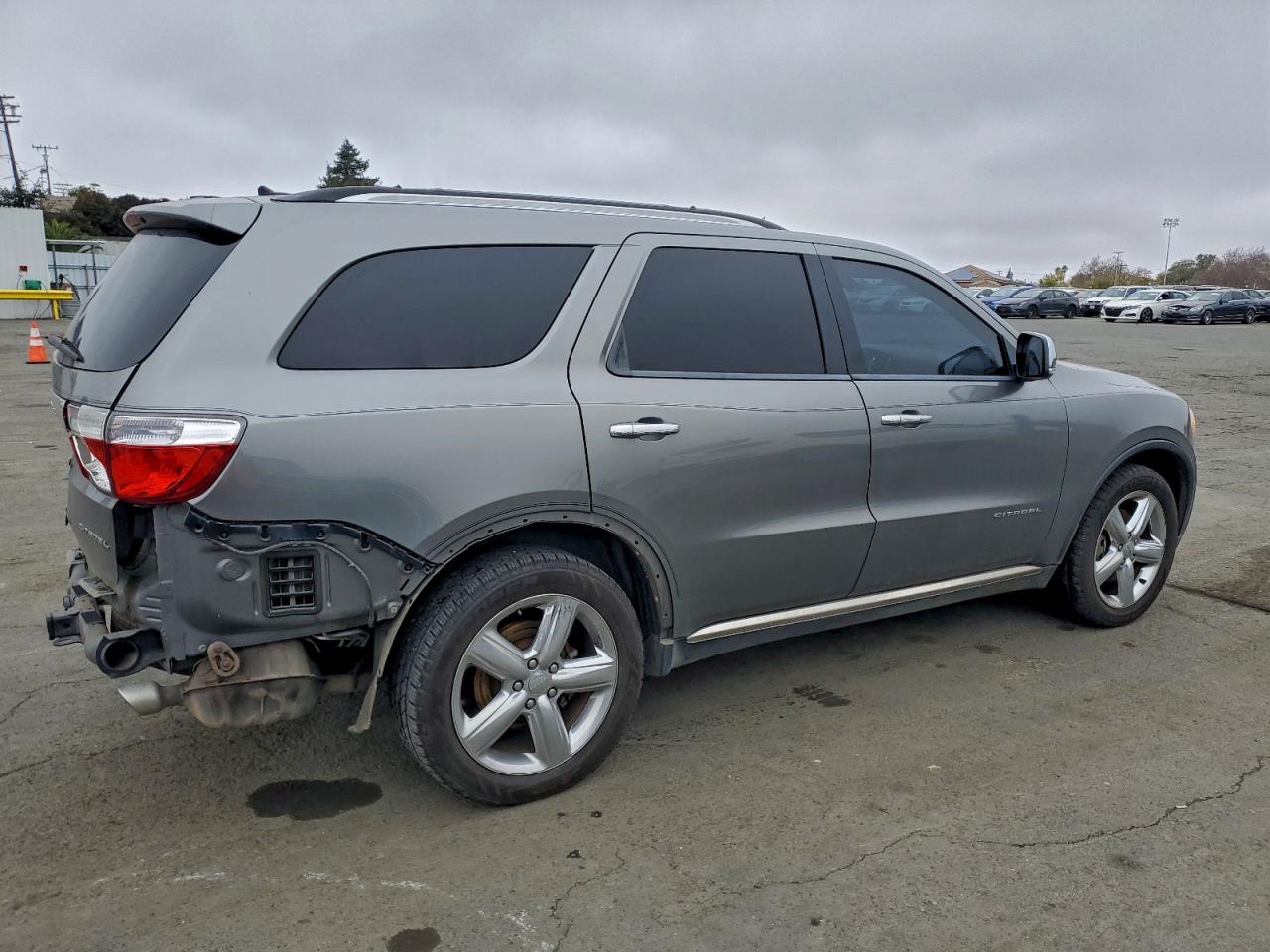 2013 DODGE DURANGO CITADEL photo 3