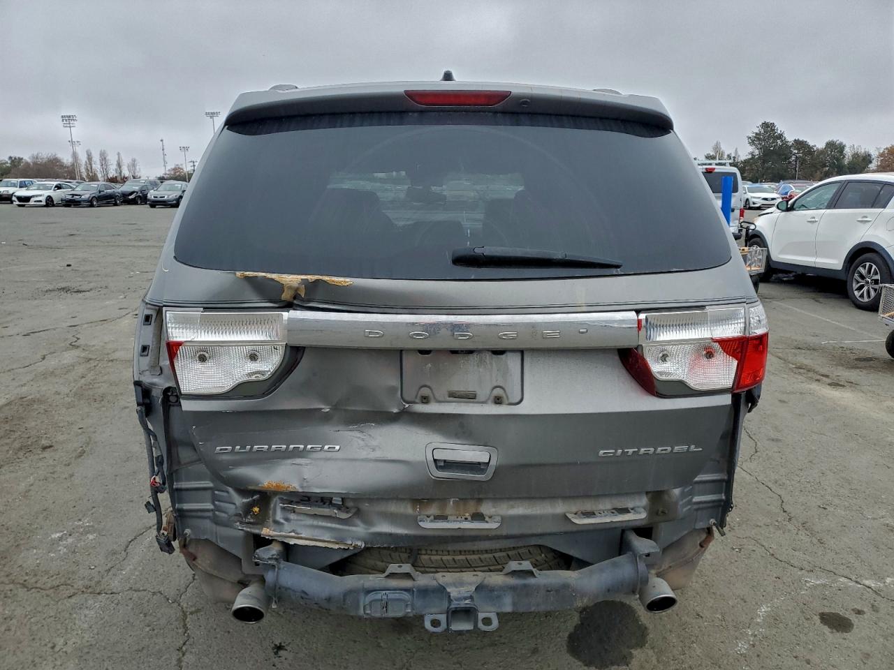 2013 DODGE DURANGO CITADEL photo 6