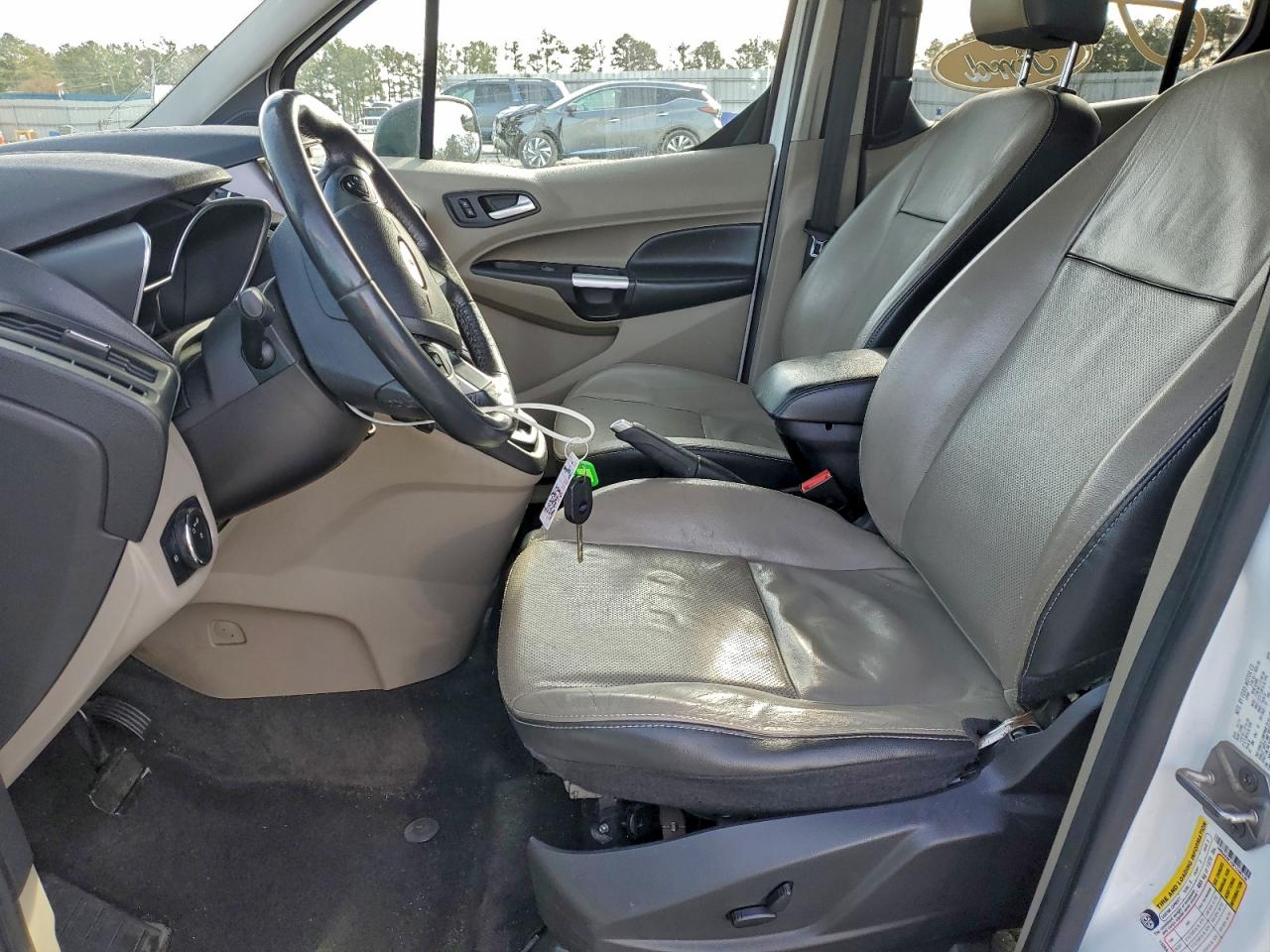 2015 FORD TRANSIT CONNECT XLT photo 7