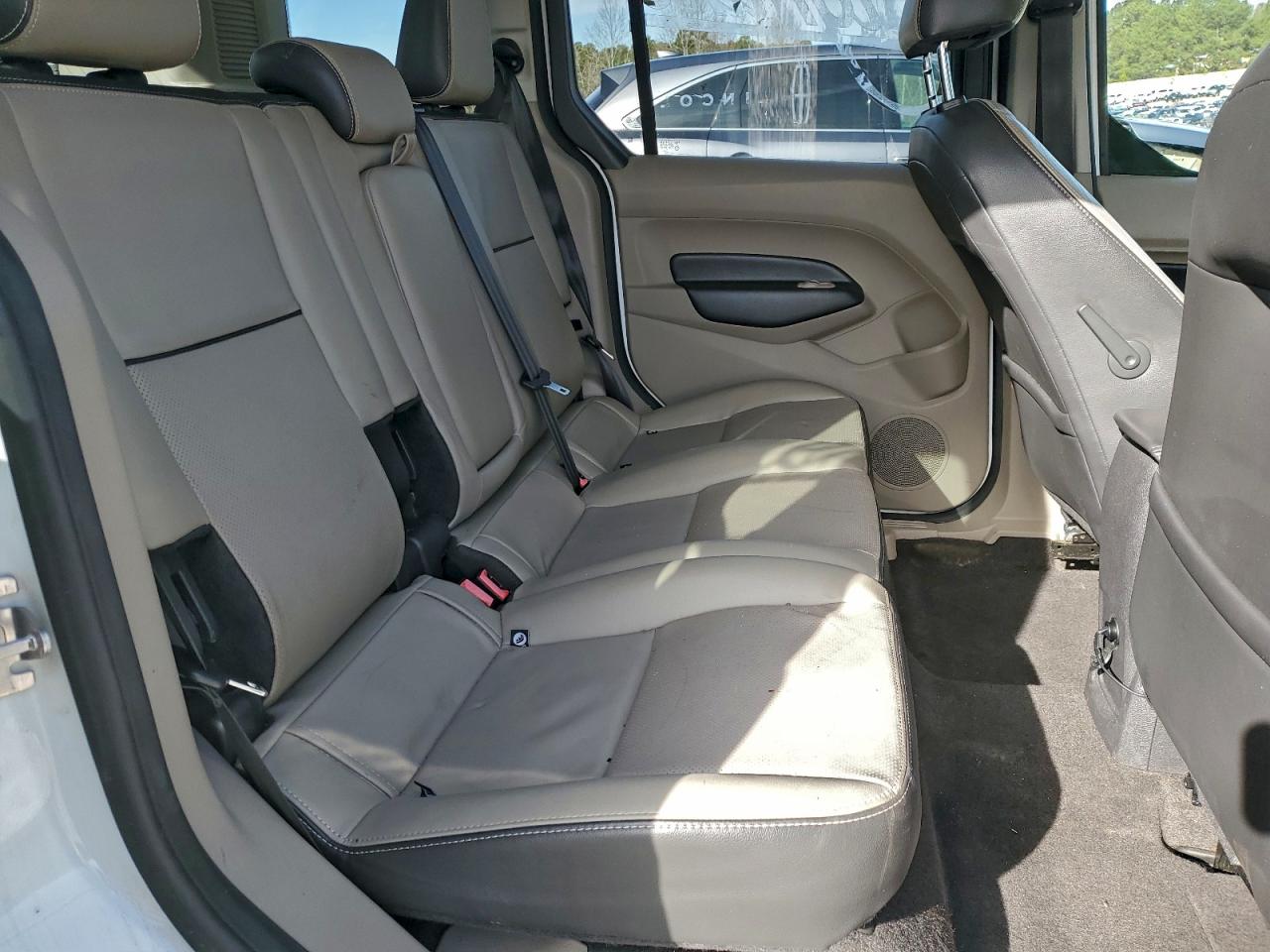 2015 FORD TRANSIT CONNECT XLT photo 11