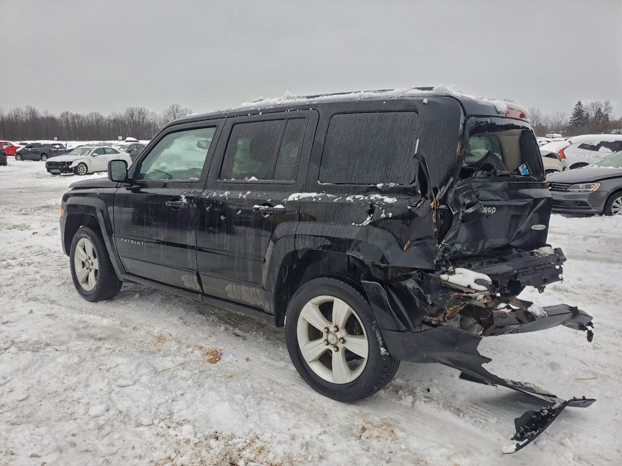 2015 JEEP PATRIOT LATITUDE photo 2