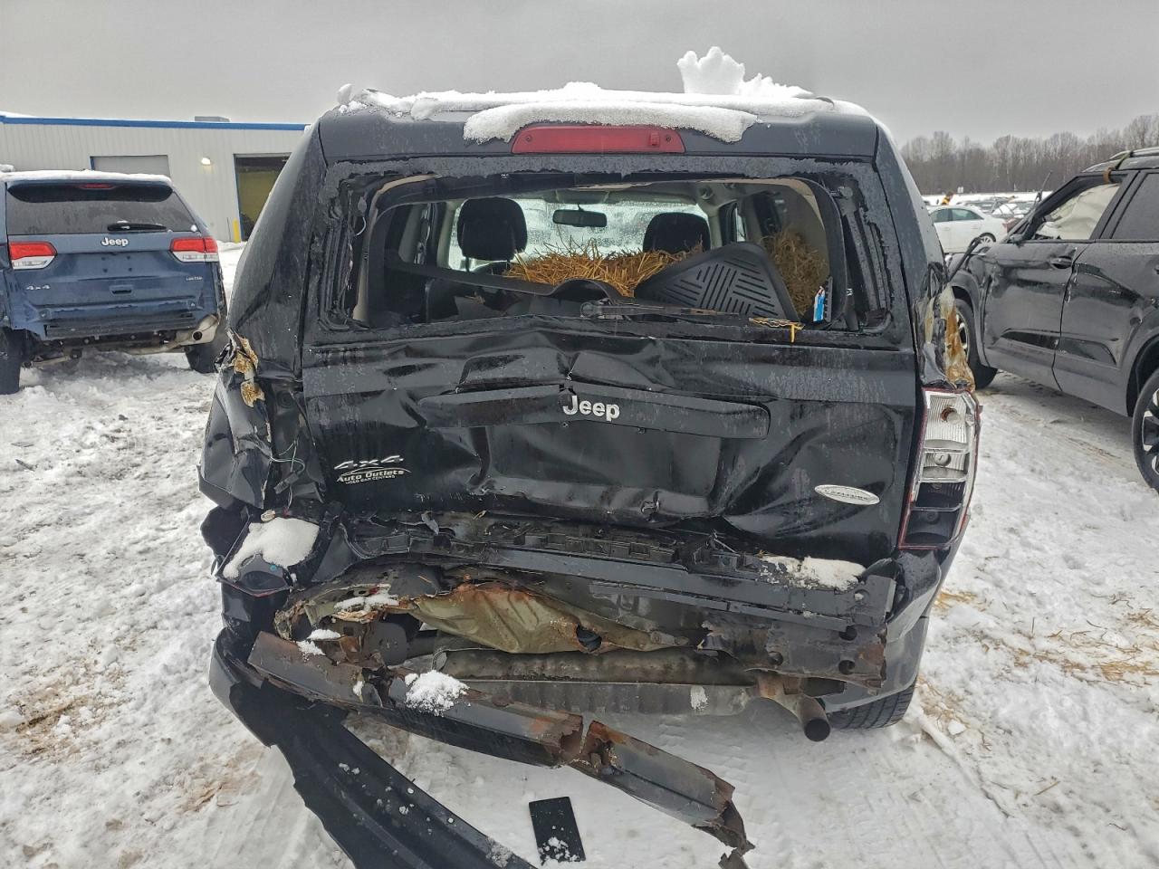 2015 JEEP PATRIOT LATITUDE photo 6