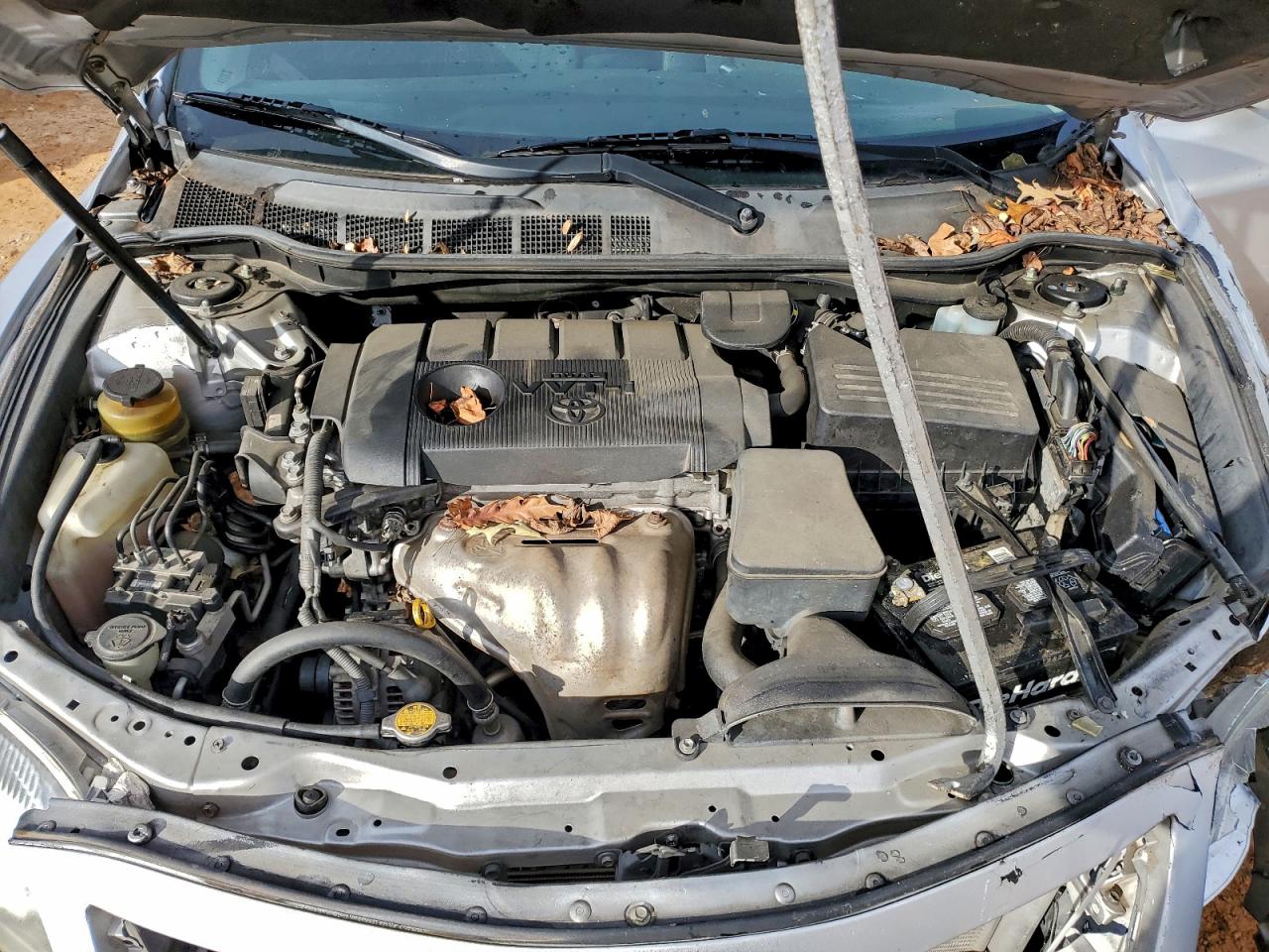2011 TOYOTA CAMRY BASE photo 11