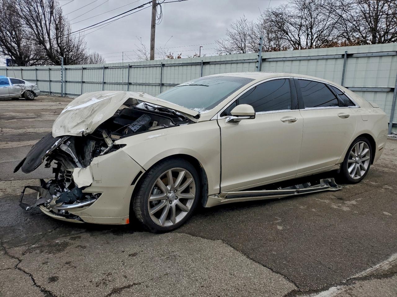 2016 LINCOLN MKZ