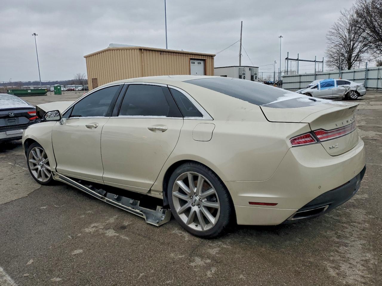 2016 LINCOLN MKZ photo 4
