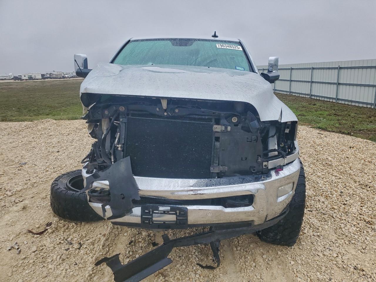 2017 RAM 2500 LARAMIE photo 9