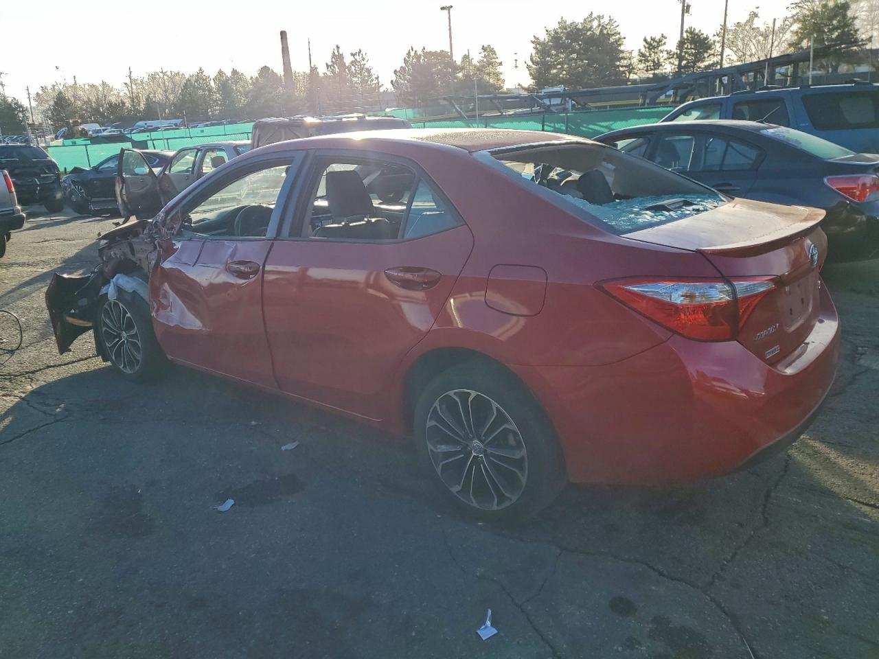 2016 TOYOTA COROLLA L photo 2
