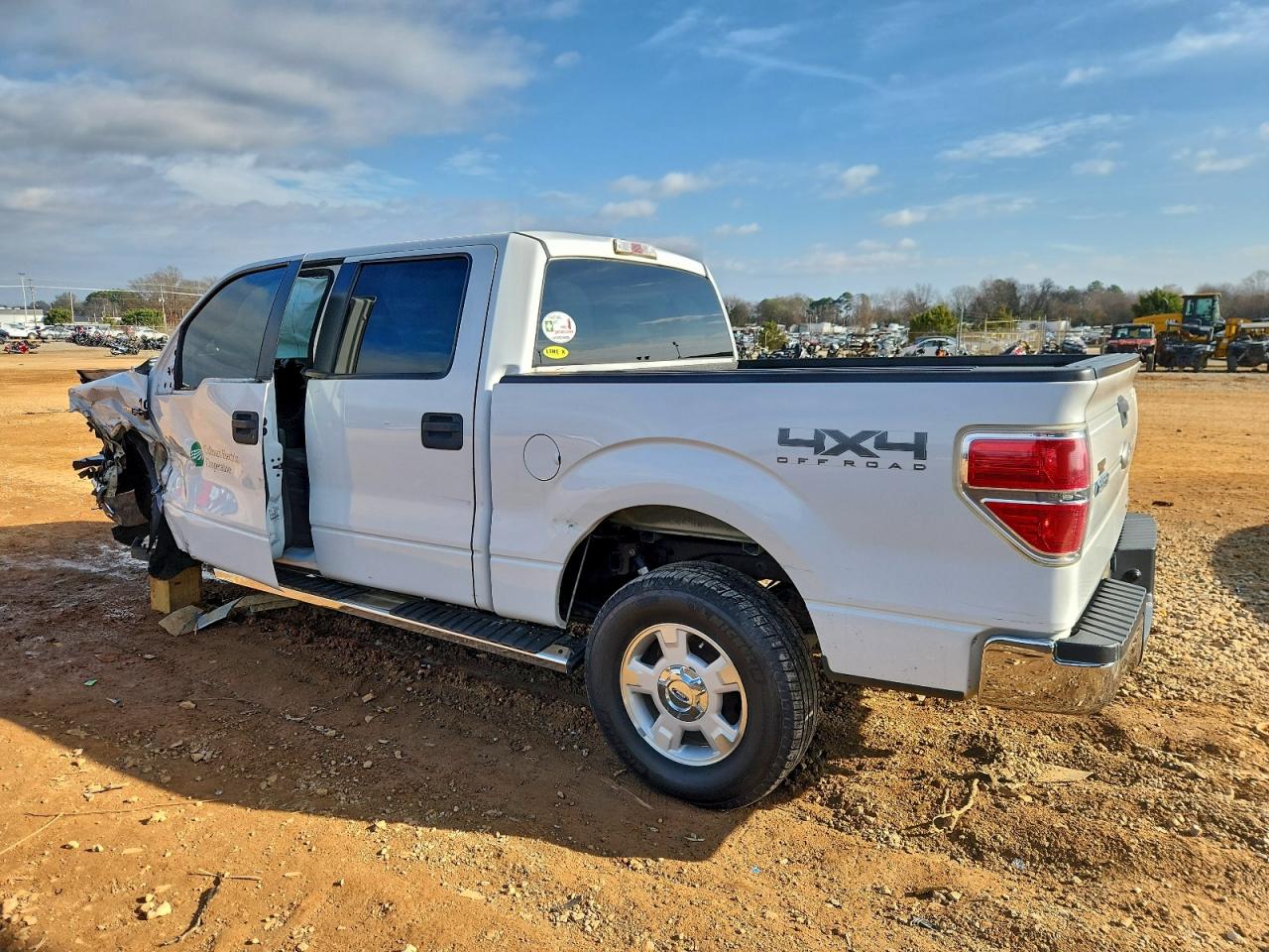 2011 FORD F150 SUPERCREW photo 2