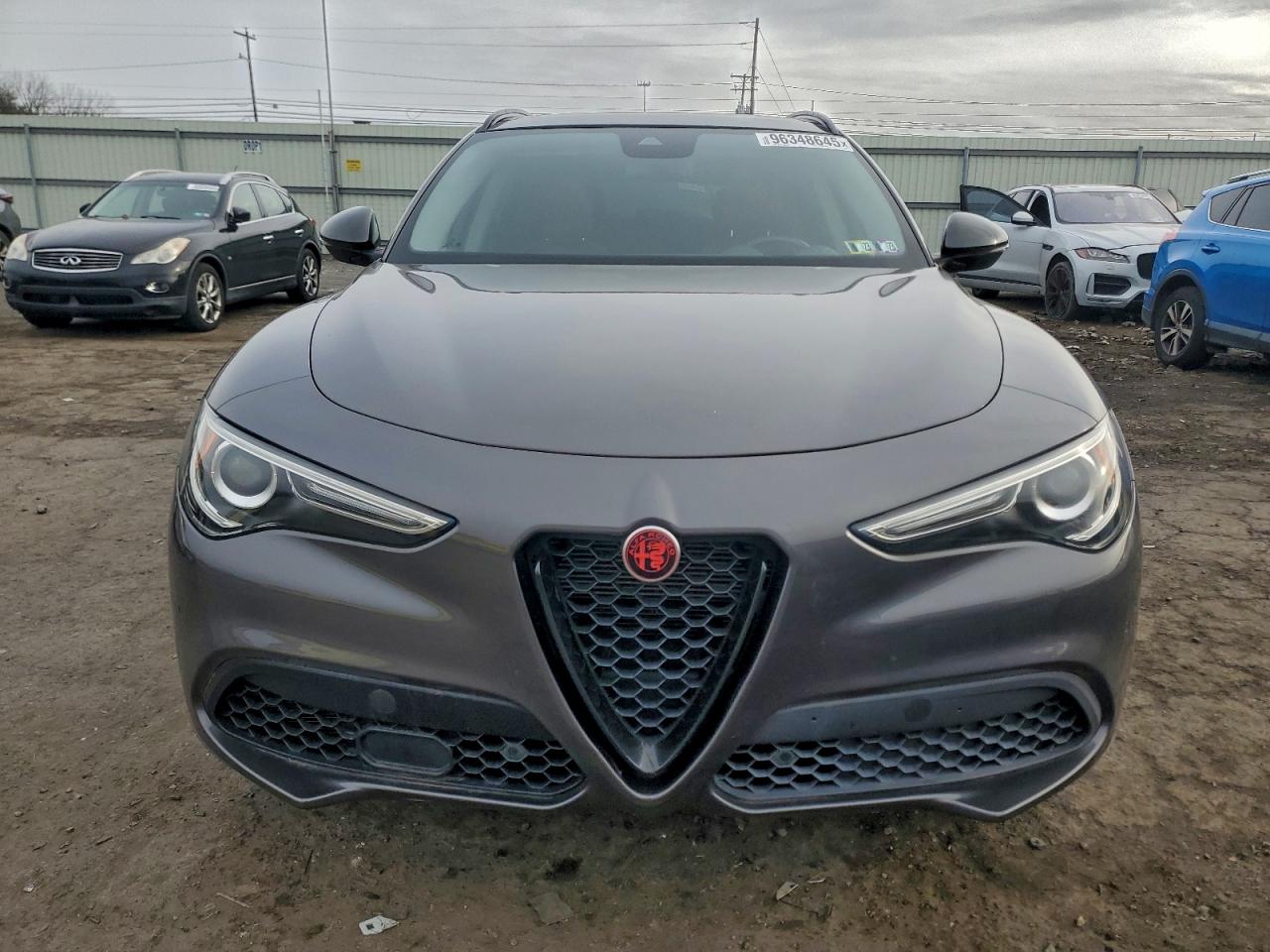 2020 ALFA ROMEO STELVIO TI photo 5