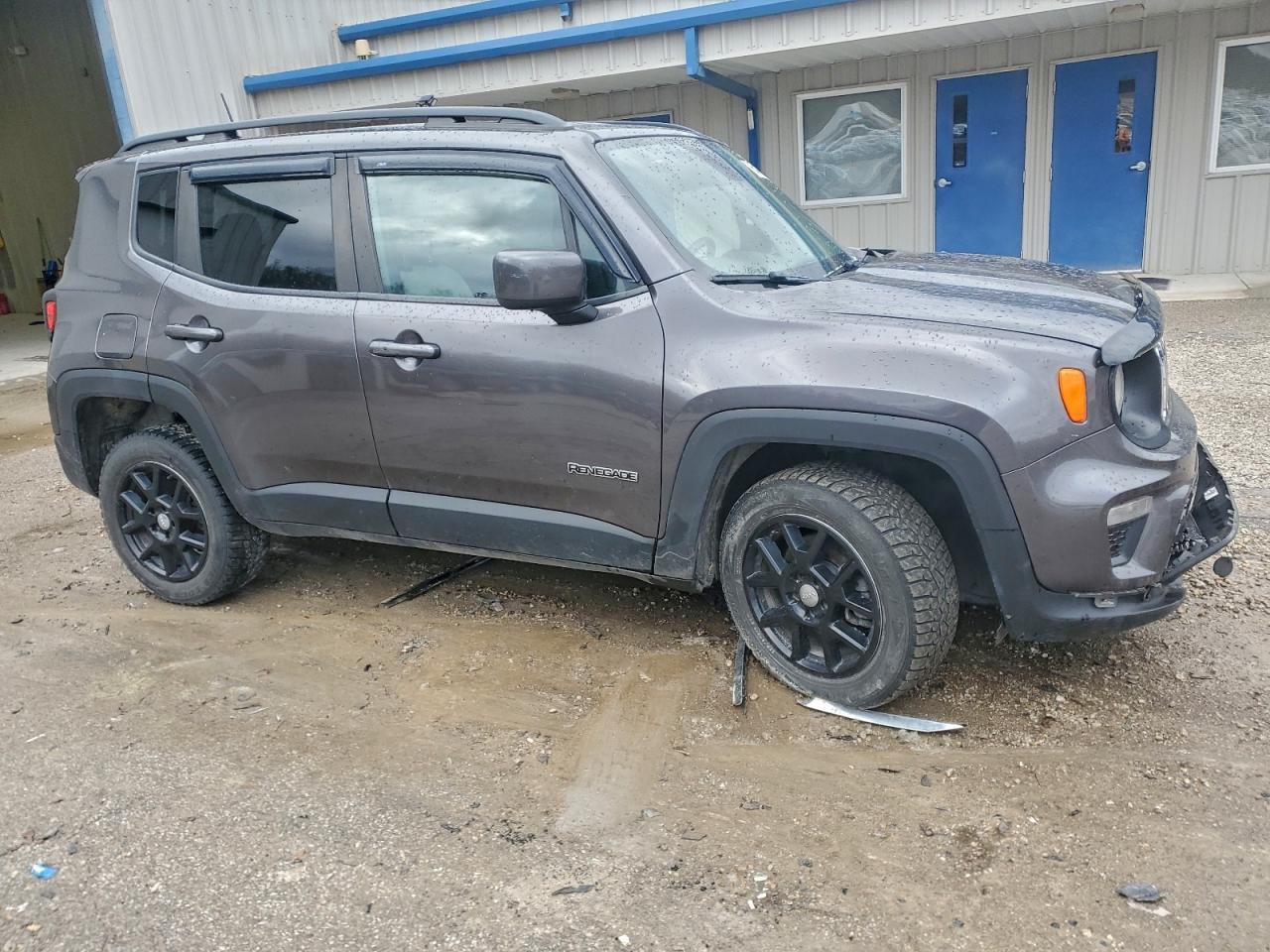 2019 JEEP RENEGADE LATITUDE photo 4