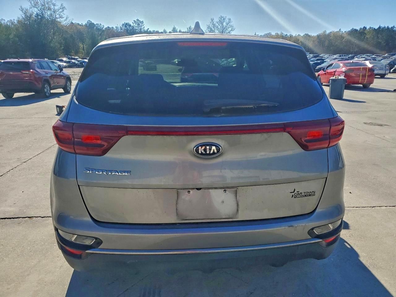 2020 KIA SPORTAGE LX photo 6