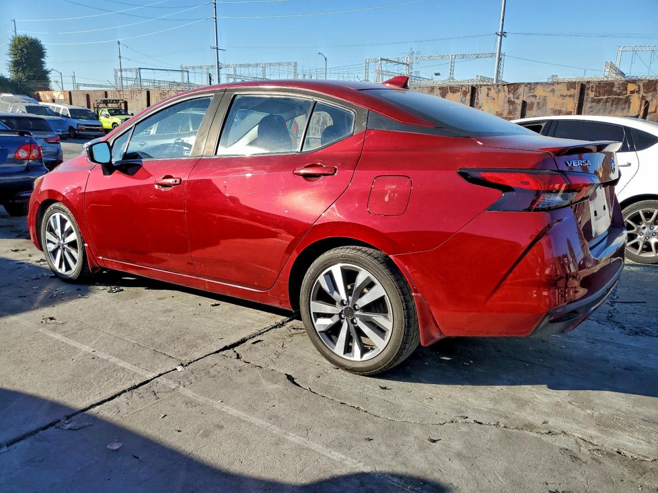 2020 NISSAN VERSA SR photo 2
