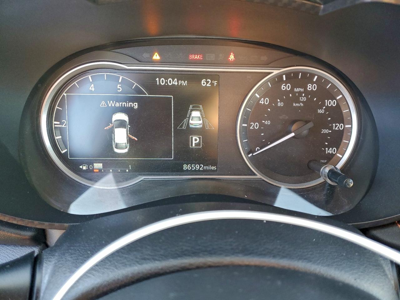 2020 NISSAN VERSA SR photo 9