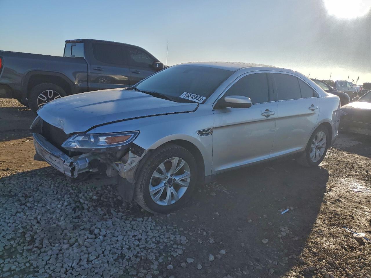 2011 FORD TAURUS