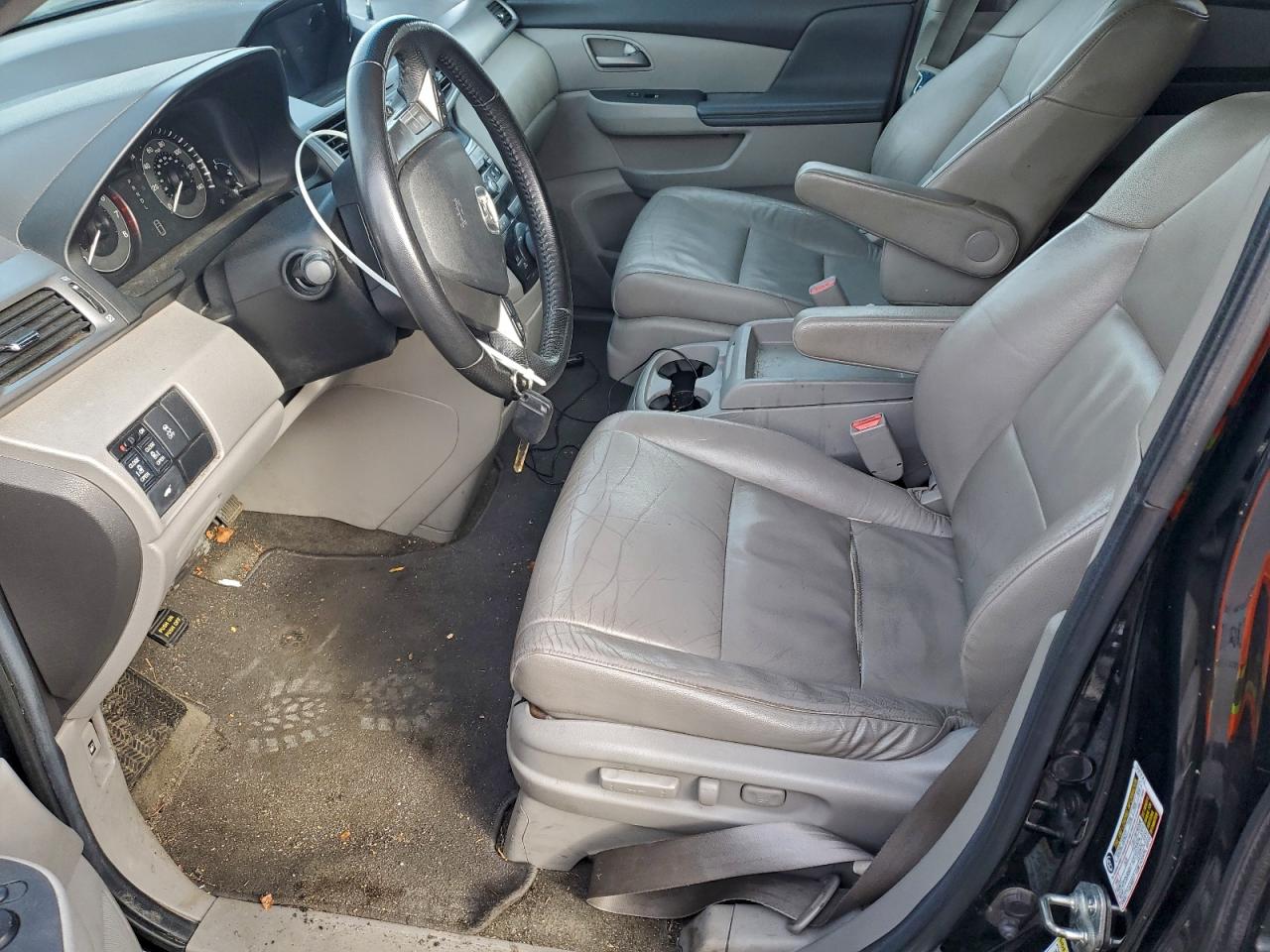 2012 HONDA ODYSSEY EXL photo 7
