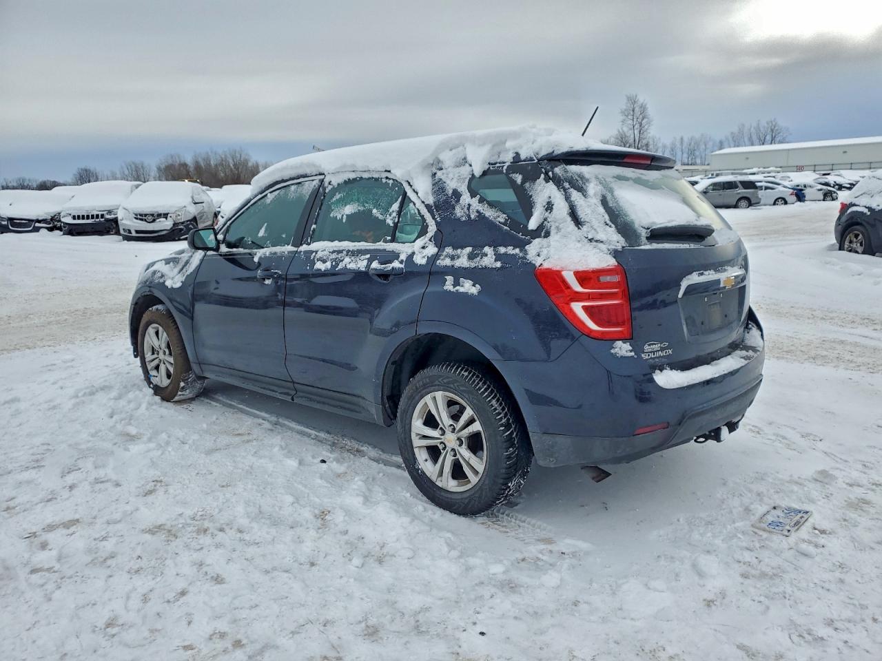 2017 CHEVROLET EQUINOX LS photo 3