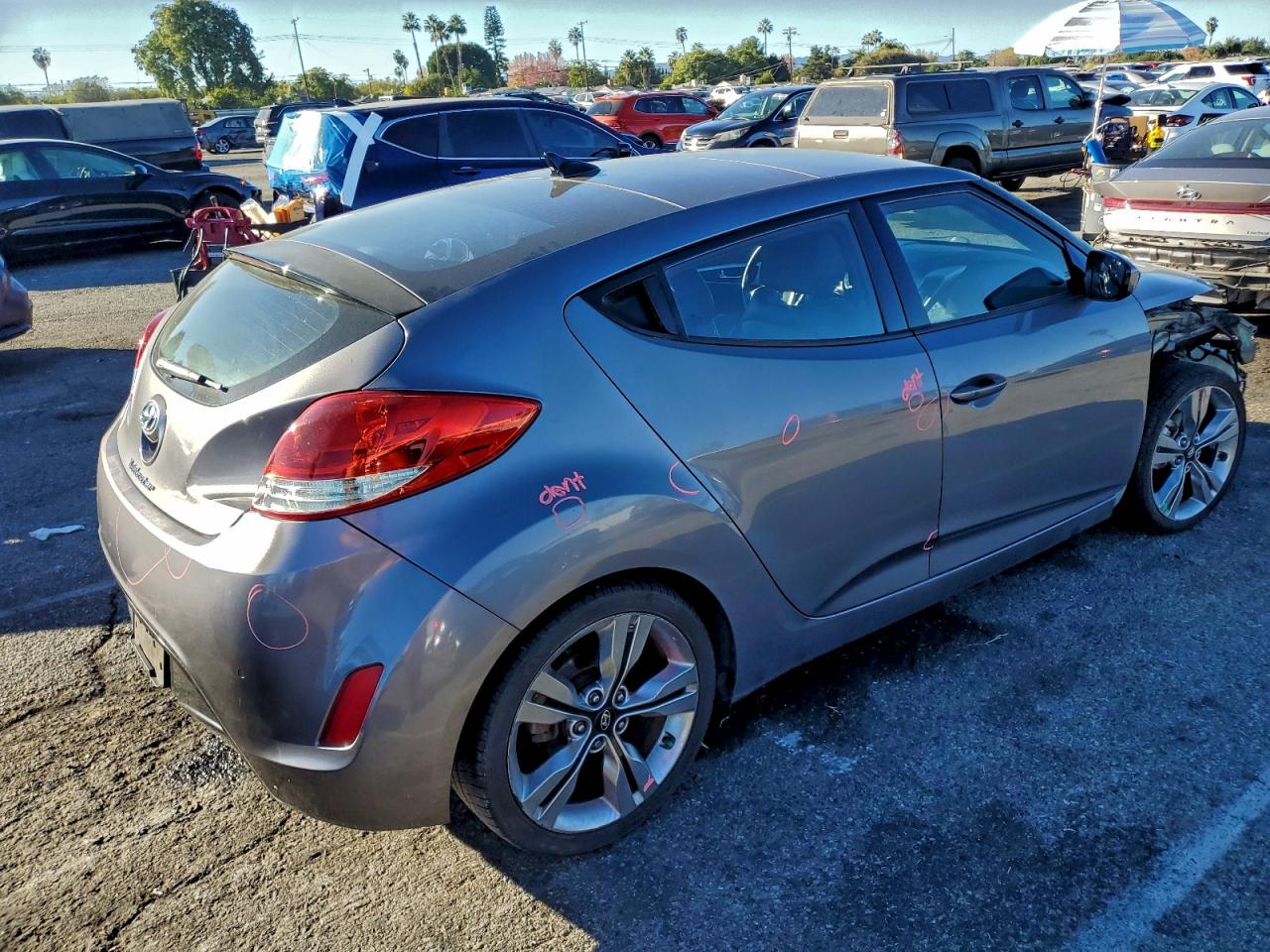 2012 HYUNDAI VELOSTER photo 5