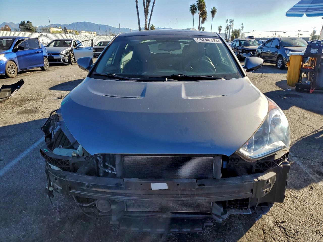2012 HYUNDAI VELOSTER photo 9