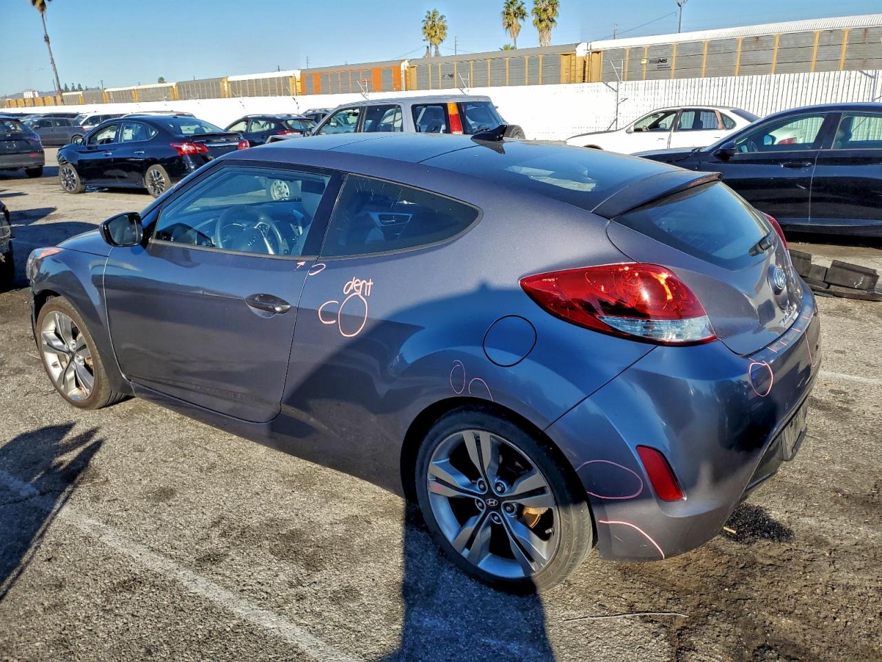 2012 HYUNDAI VELOSTER photo 3