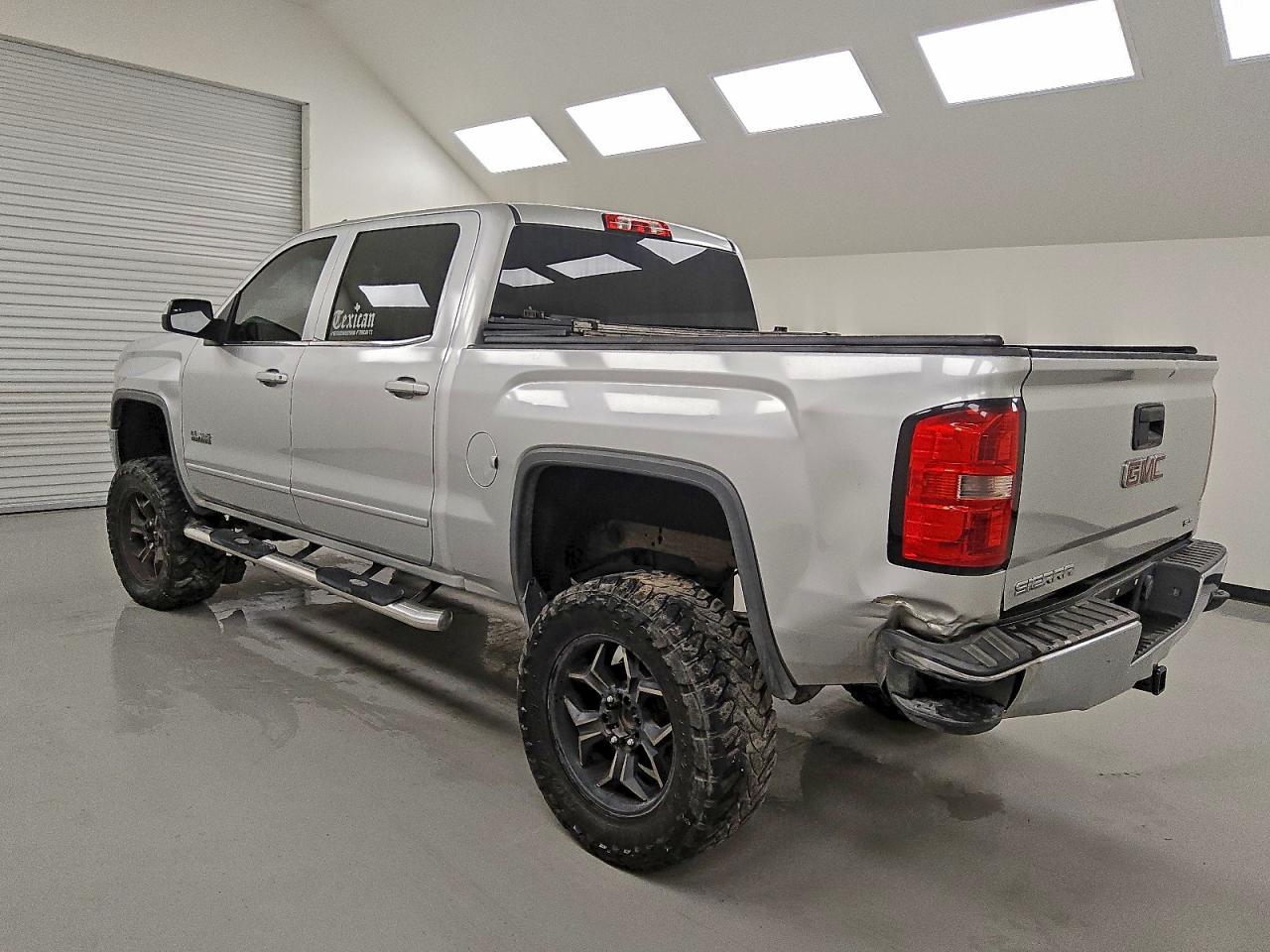 2015 GMC SIERRA C1500 SLE photo 3