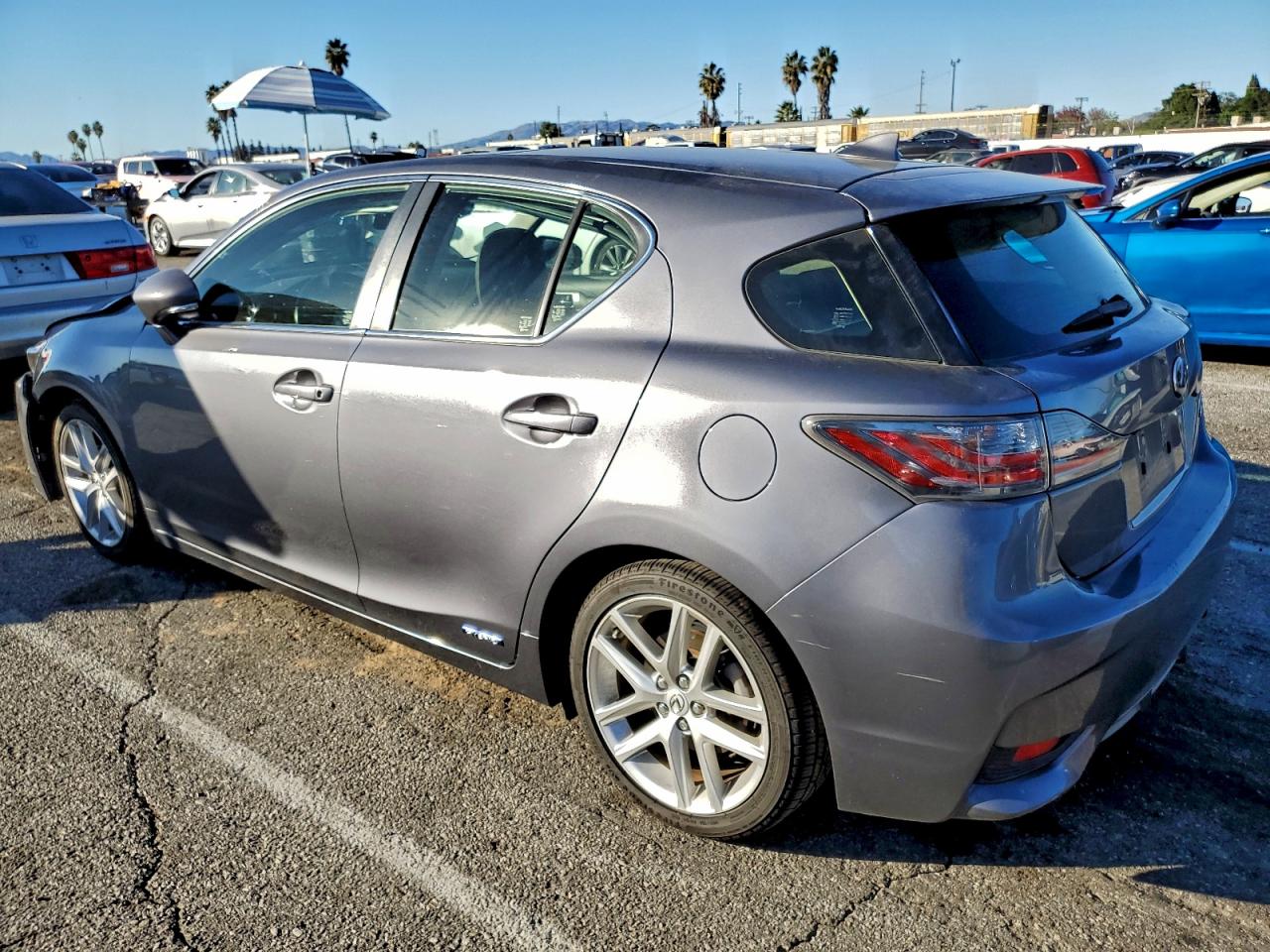 2015 LEXUS CT 200 photo 5