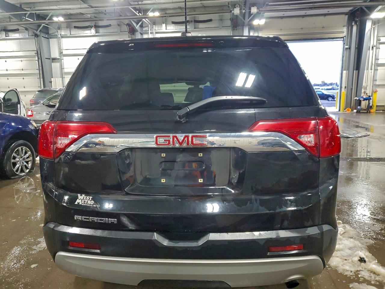2017 GMC ACADIA SLE photo 11