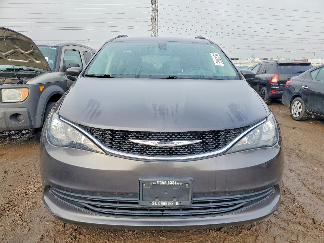 2020 CHRYSLER VOYAGER LXI photo 9