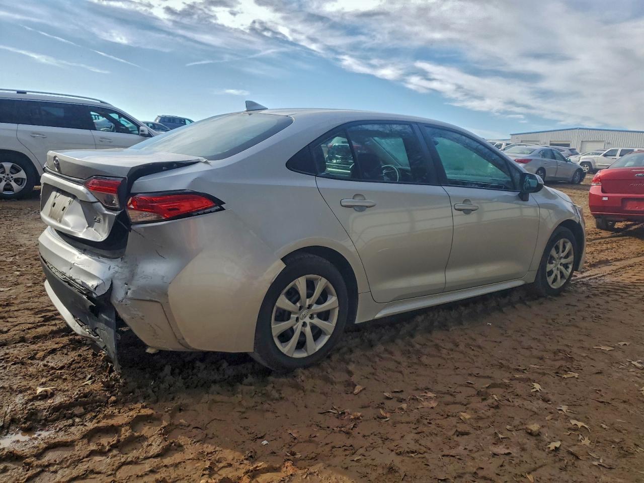 2021 TOYOTA COROLLA LE photo 5