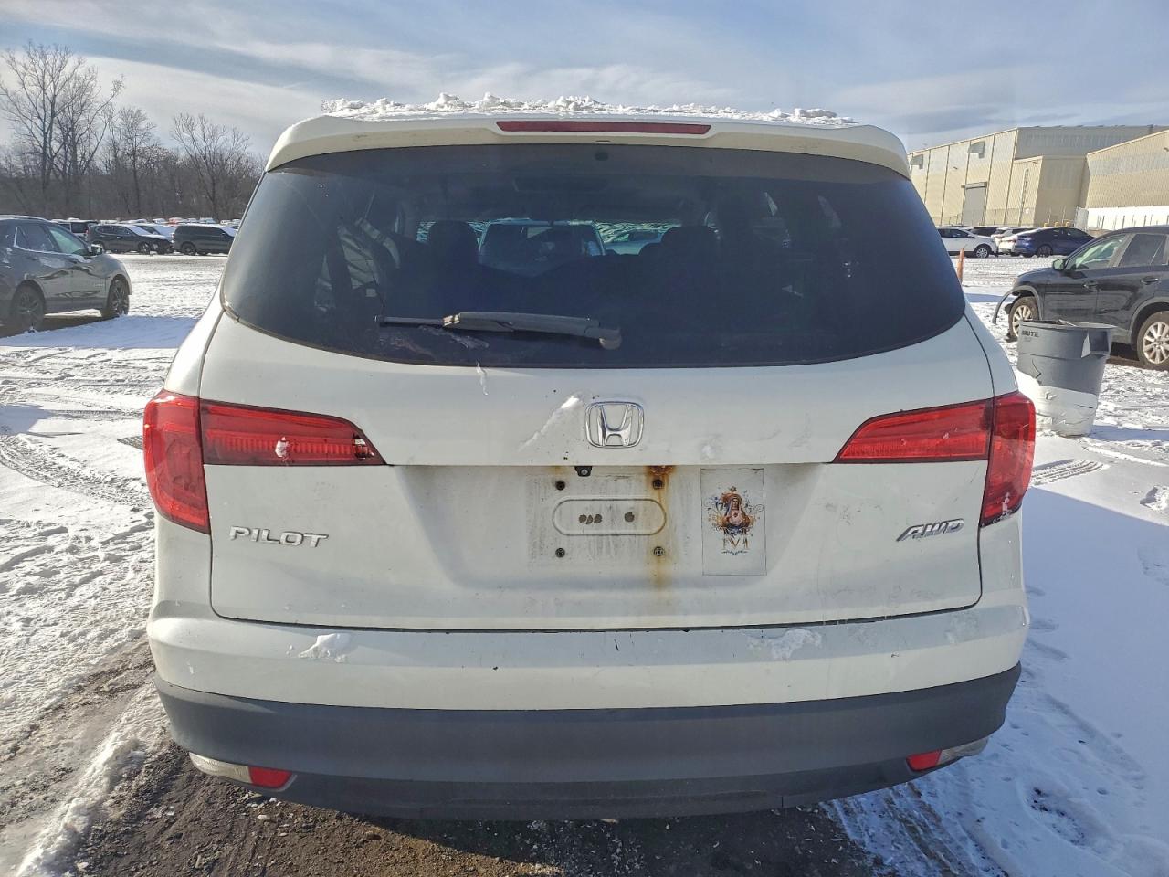 2016 HONDA PILOT EXL photo 11