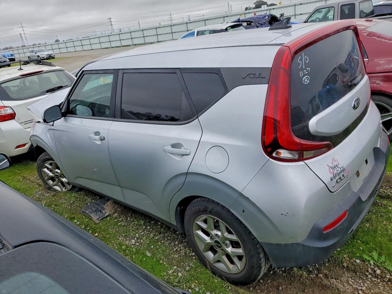 2020 KIA SOUL LX photo 2