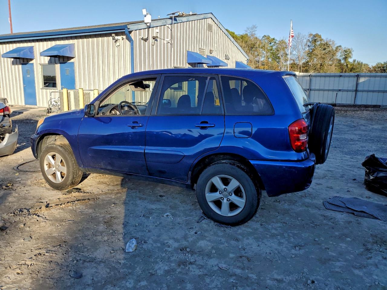 2005 TOYOTA RAV4 photo 3