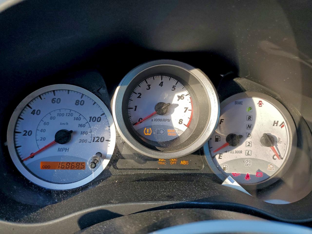 2005 TOYOTA RAV4 photo 17