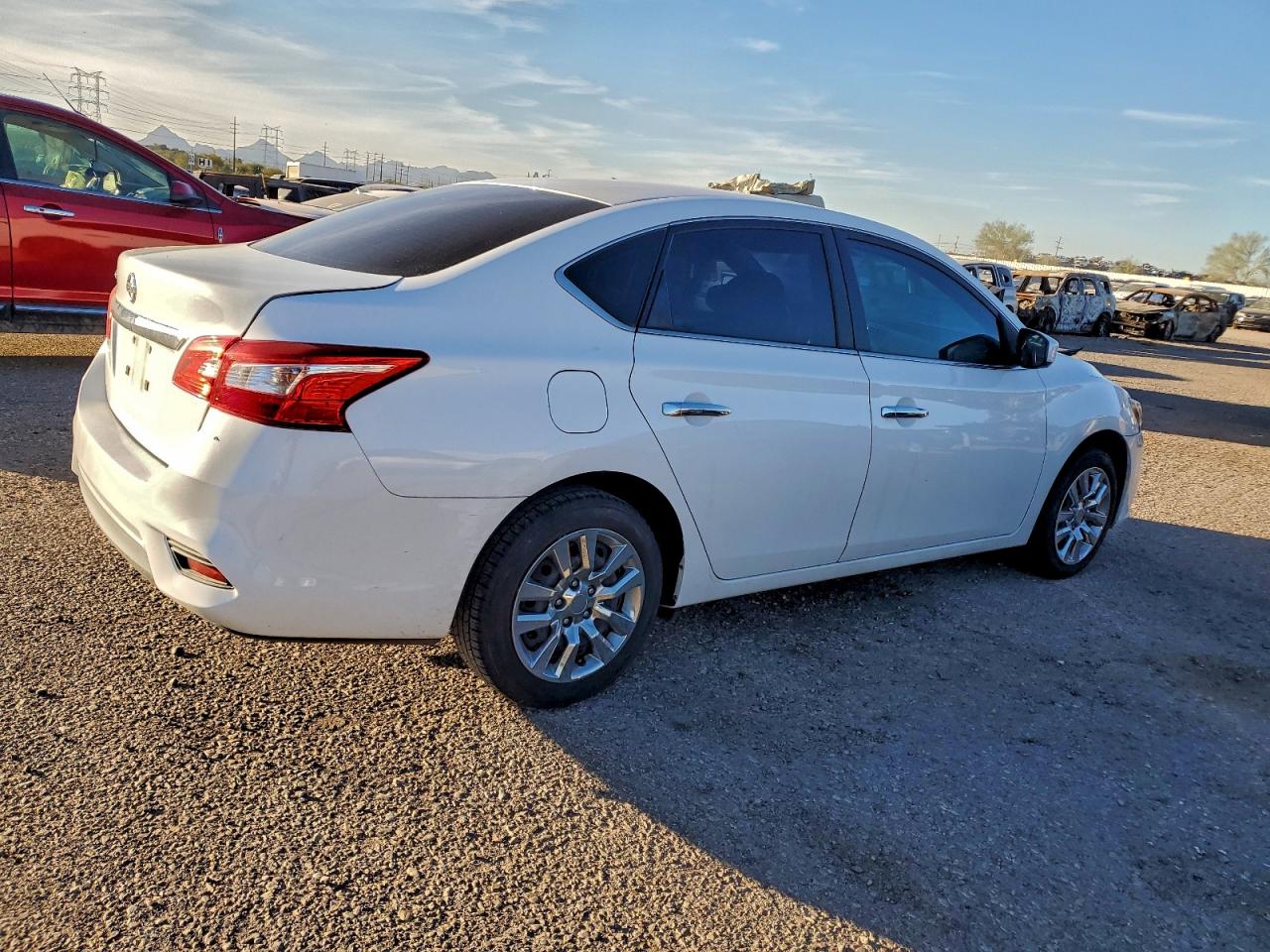 2019 NISSAN SENTRA S photo 3