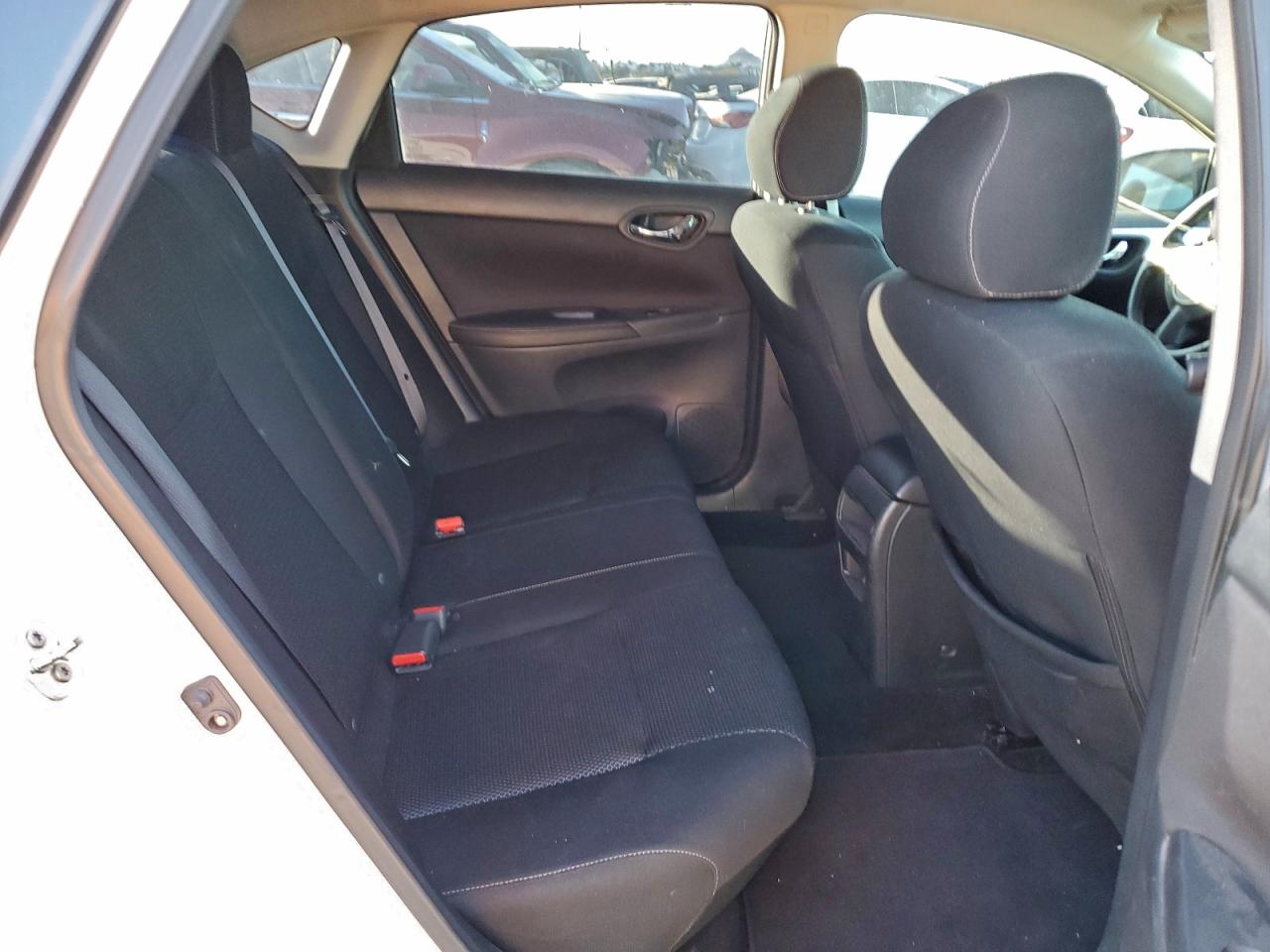 2019 NISSAN SENTRA S photo 10
