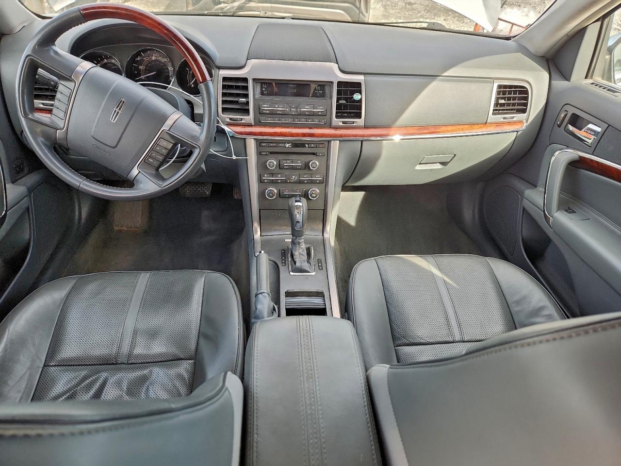 2010 LINCOLN MKZ photo 8