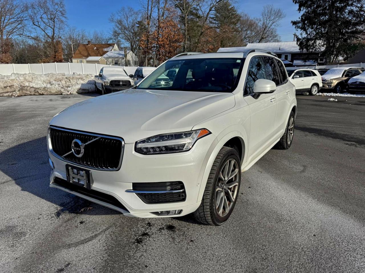 2018 VOLVO XC90
