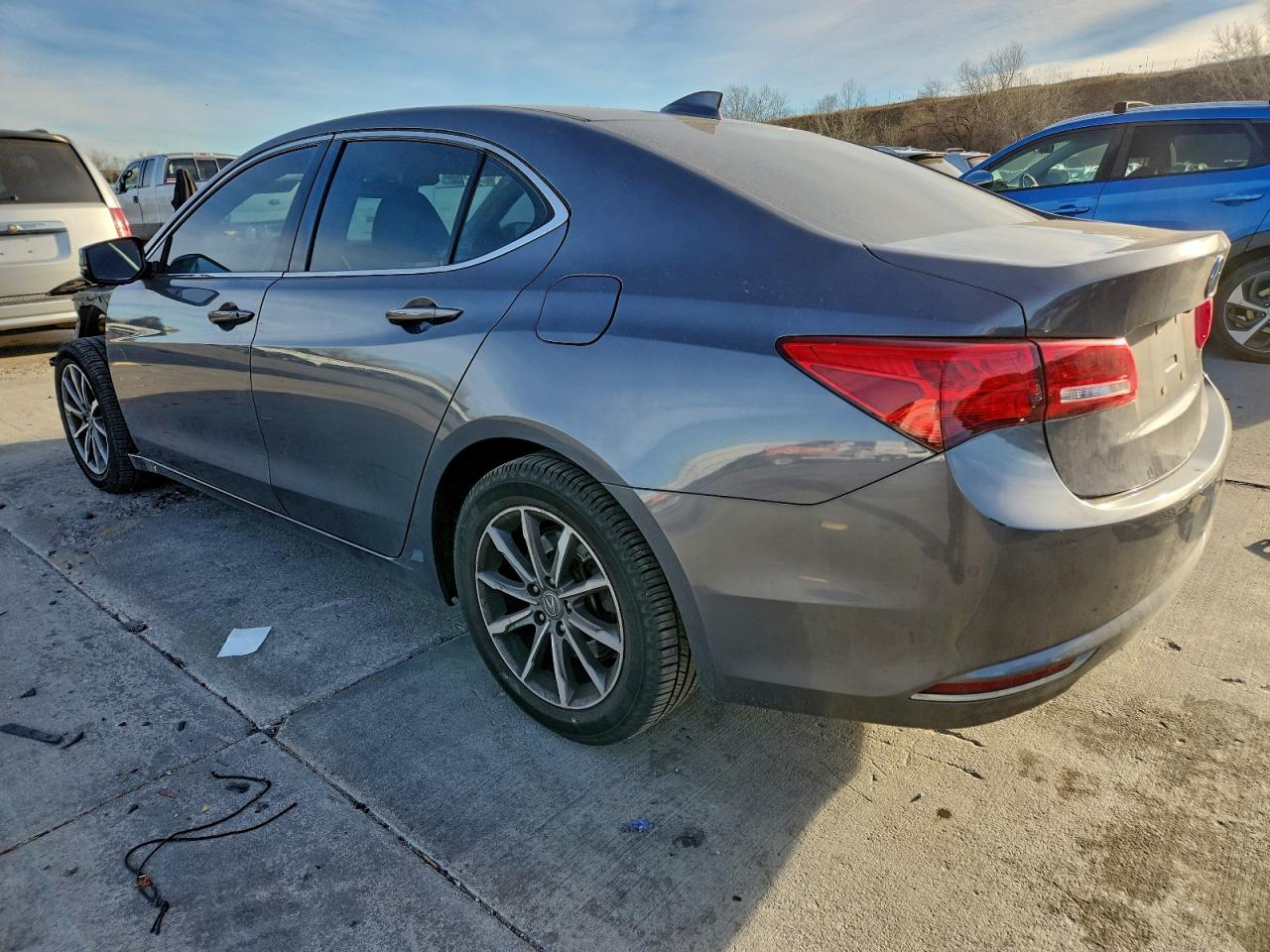 2018 ACURA TLX photo 2