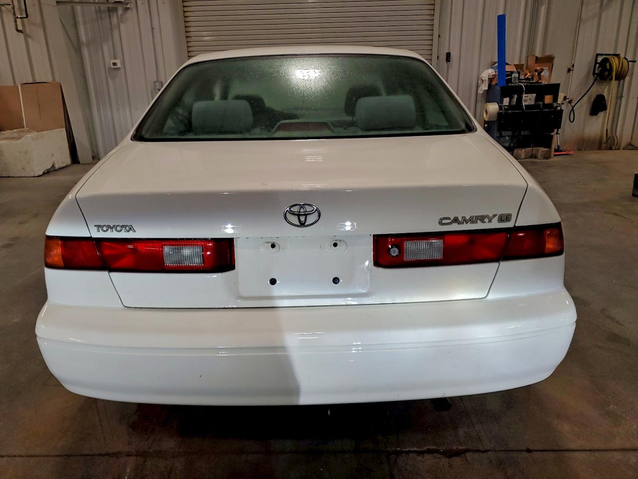 1999 TOYOTA CAMRY CE photo 16